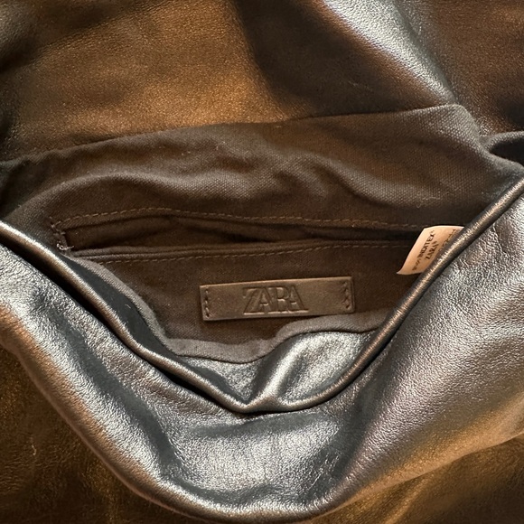 Zara Leather Black Fold-over Clutch - Picture 11 of 11